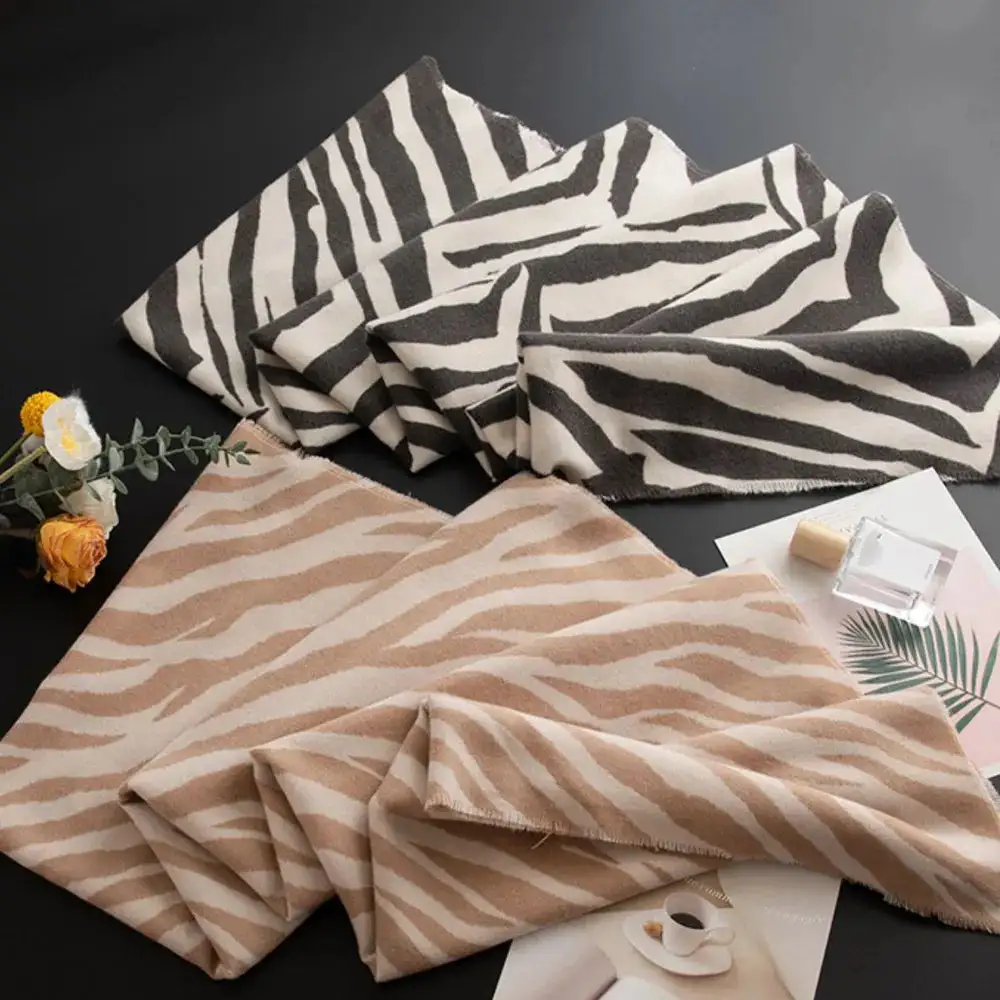Relaxed Animal Print Scarf
