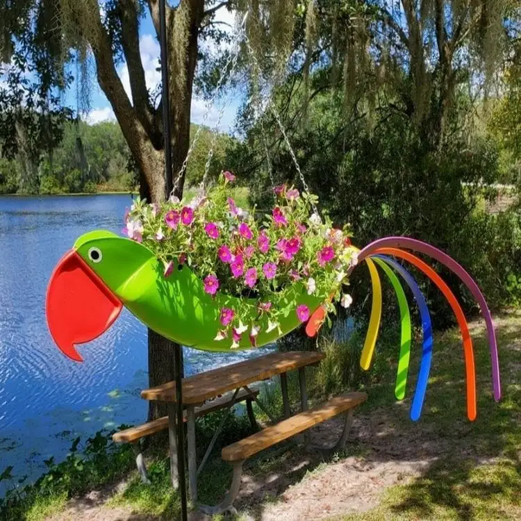 (Store Closing Sale) Colorful bird hanging planter