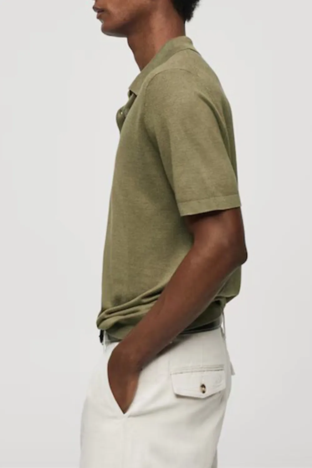 Buttoned Micro-Structure Knitted Polo Shirt