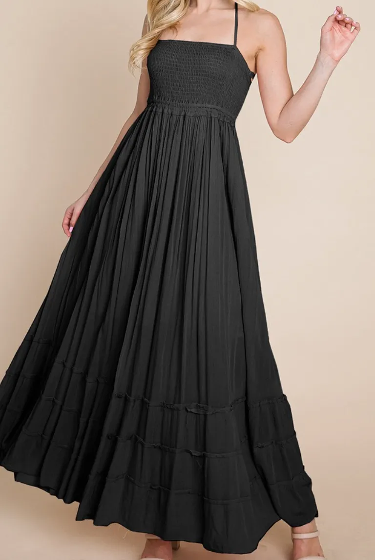 Boho Pleated Backless Maxi Dress