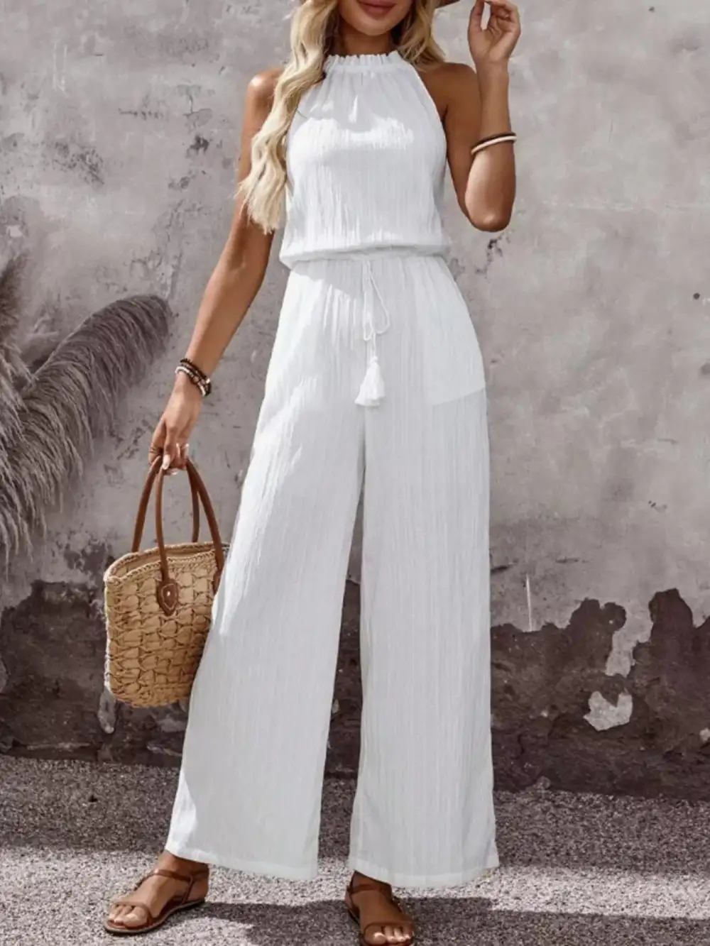 Chic Wide Leg Sleeveless Jumpsuit