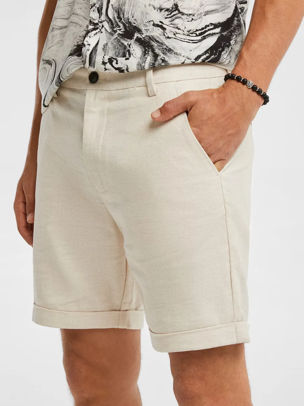 Natural Casual Style Short