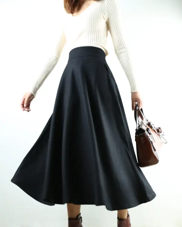 Airy Pocketed Wool Flared Maxi Skirt
