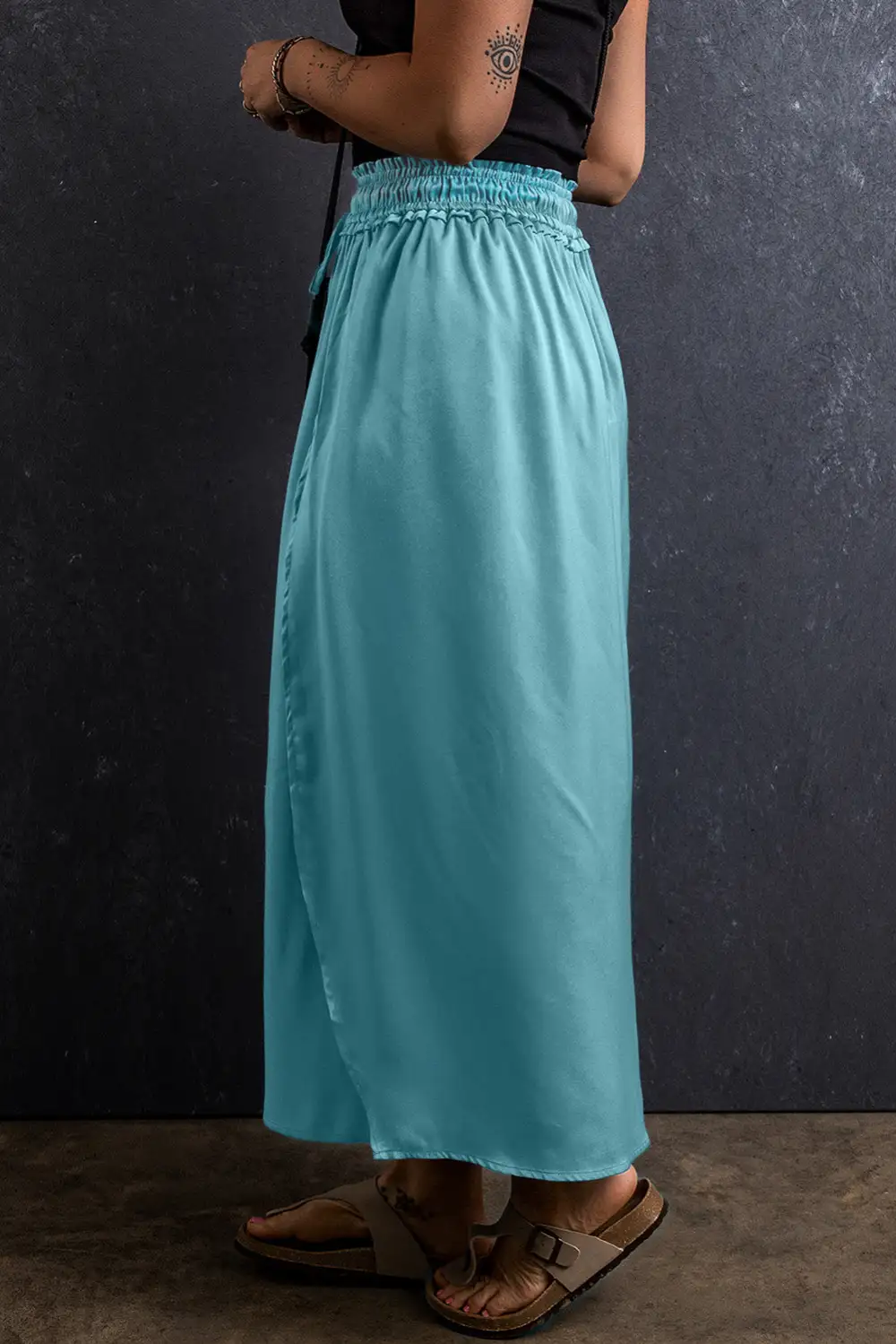 Drawstring Flowy Split Skirt