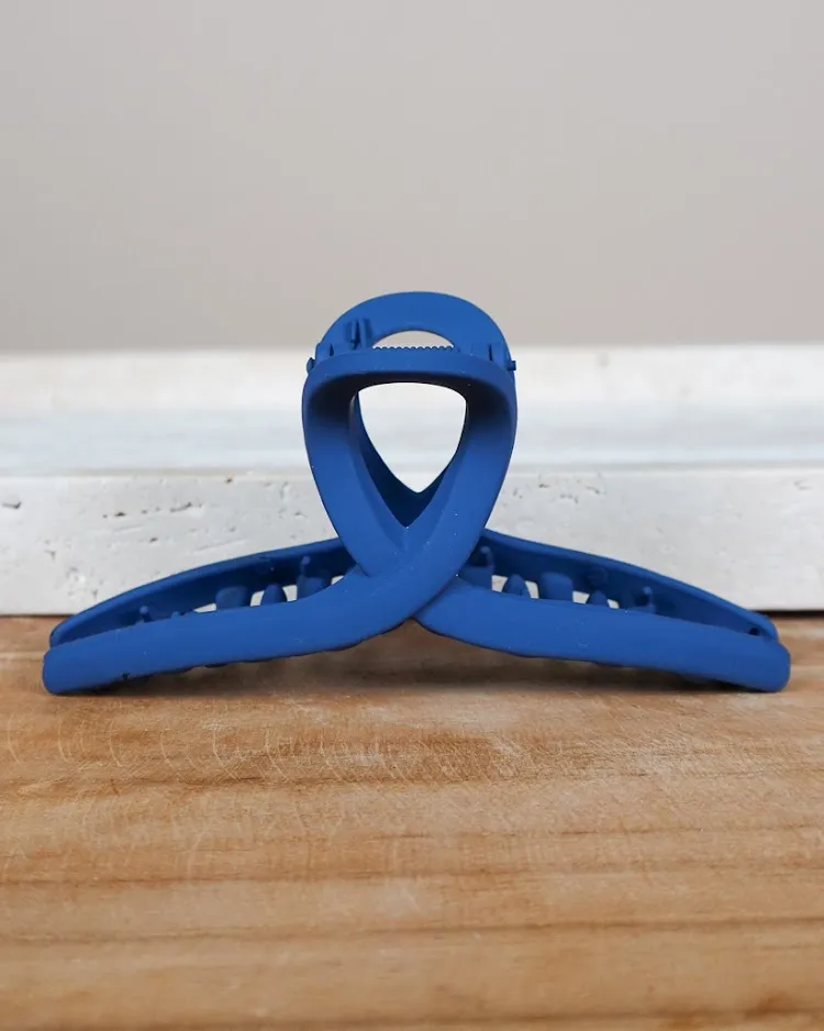 Structured Loop Hair Clip