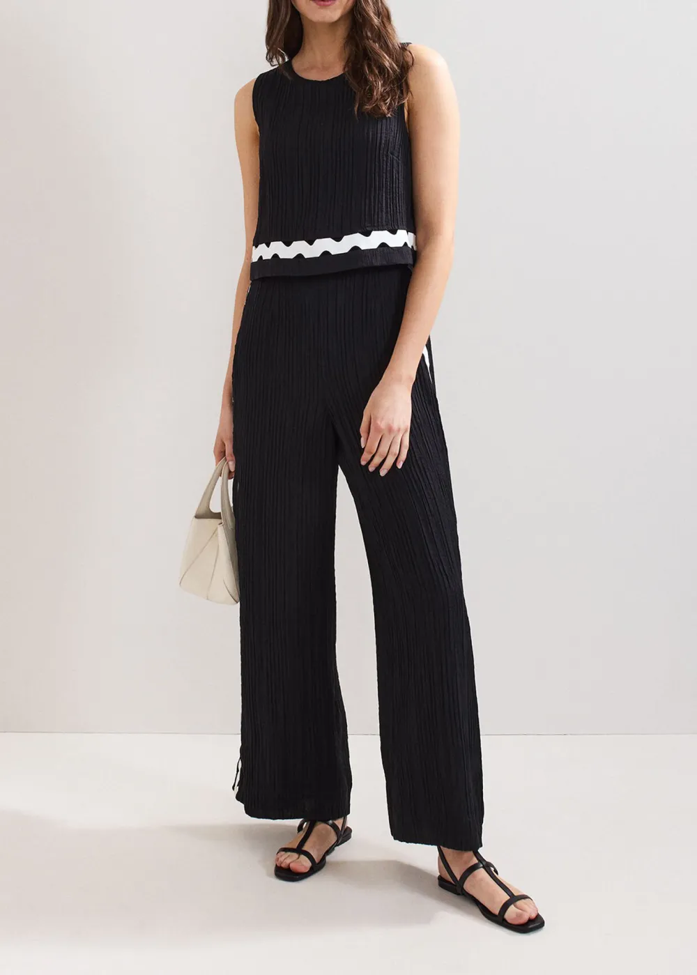Exquisite Creative Hollow Contrast Color Jumpsuit