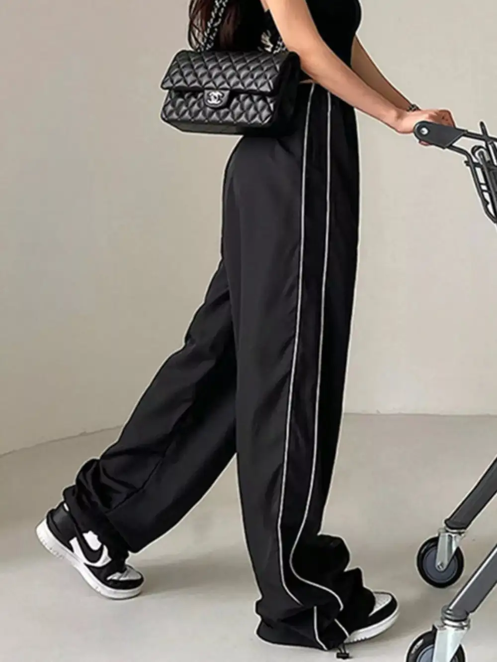 Elastic Waist Wide Leg Pants