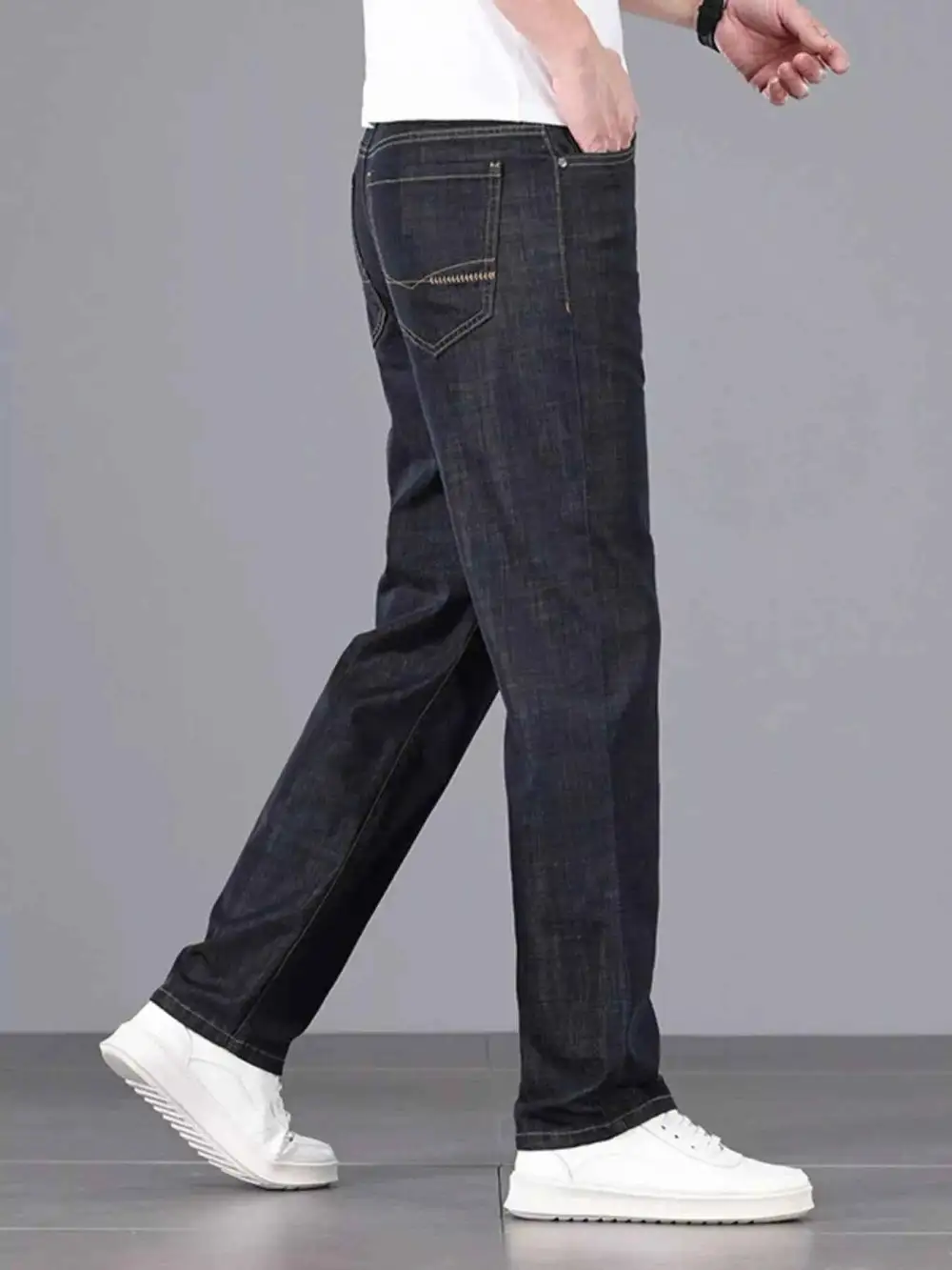 Wash Straight Leg Comfort Jeans