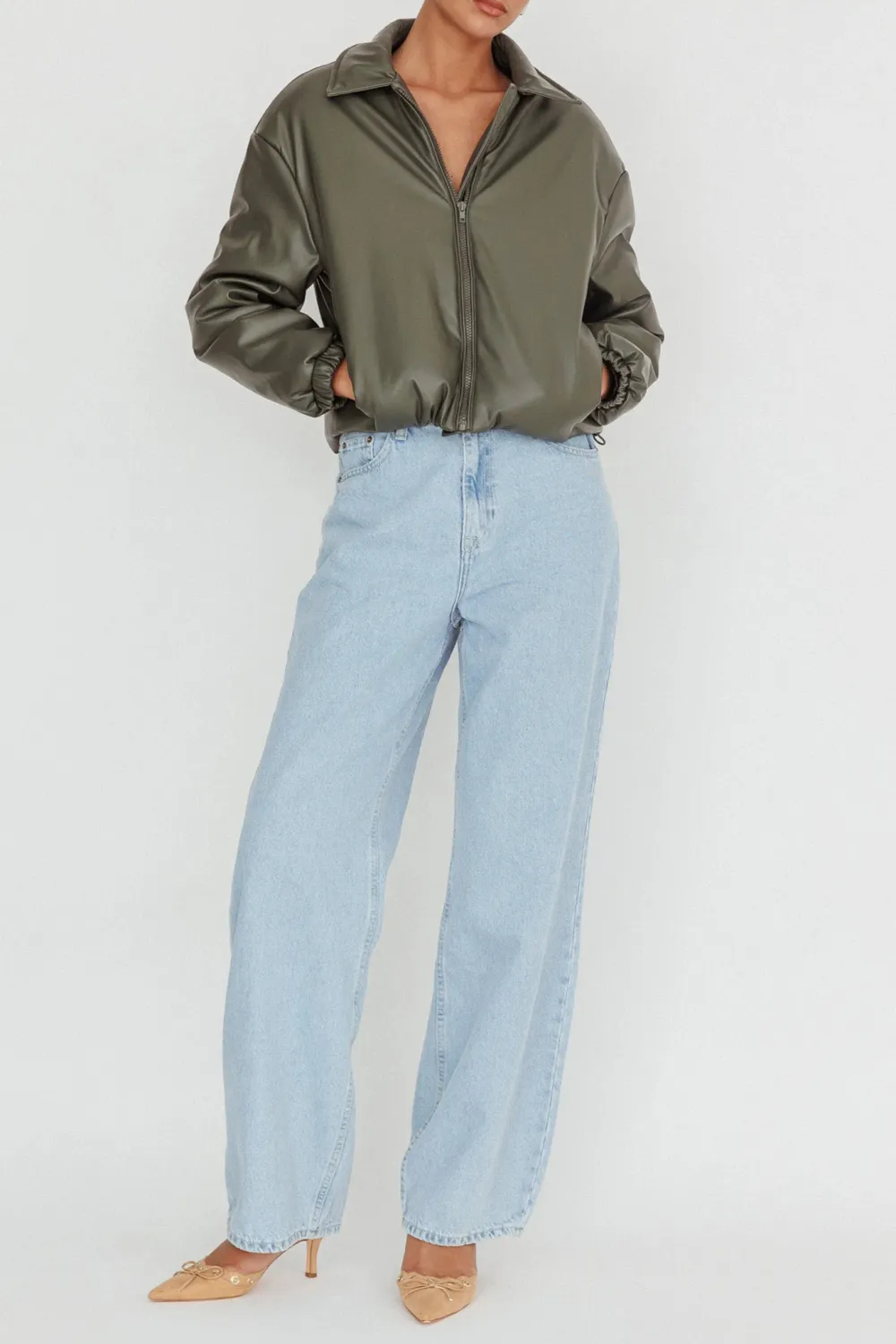 Fashionable And Stylish Women's Solid Color Jacket