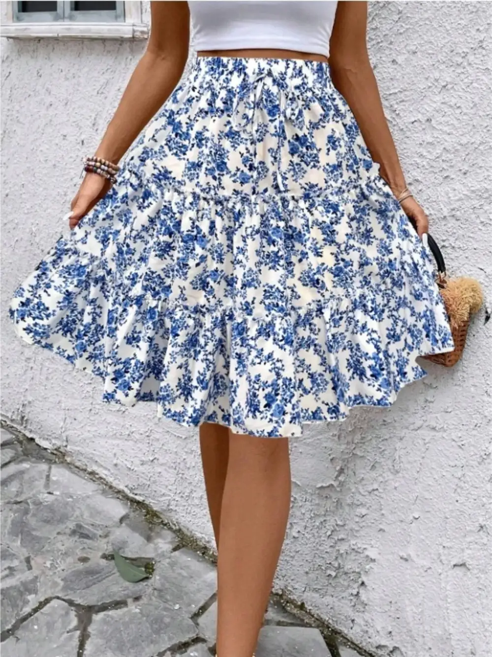Textured Ruffle Trim Printed Silhouette Skirt