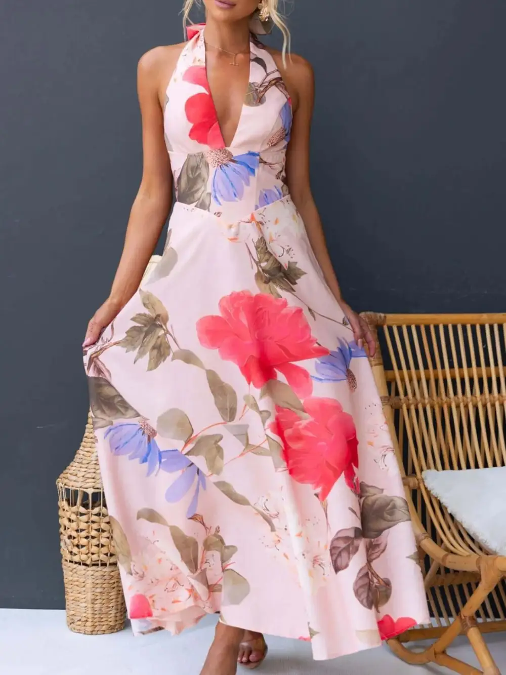 Clean Line Floral Printed Maxi Dress