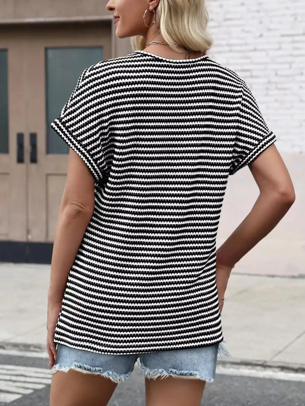Striped V Neck Relaxed Fit T Shirt