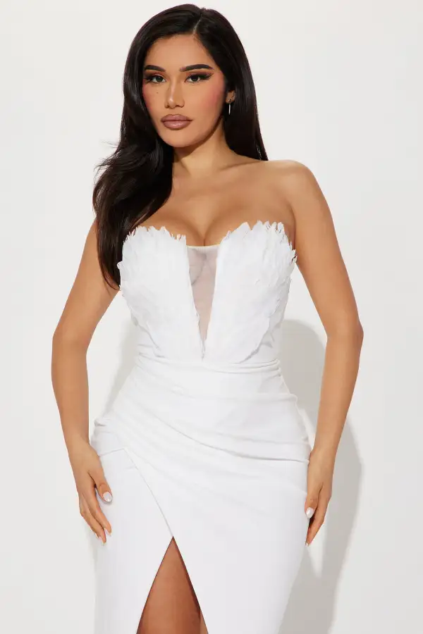 Savina Feather Maxi Dress - Ivory