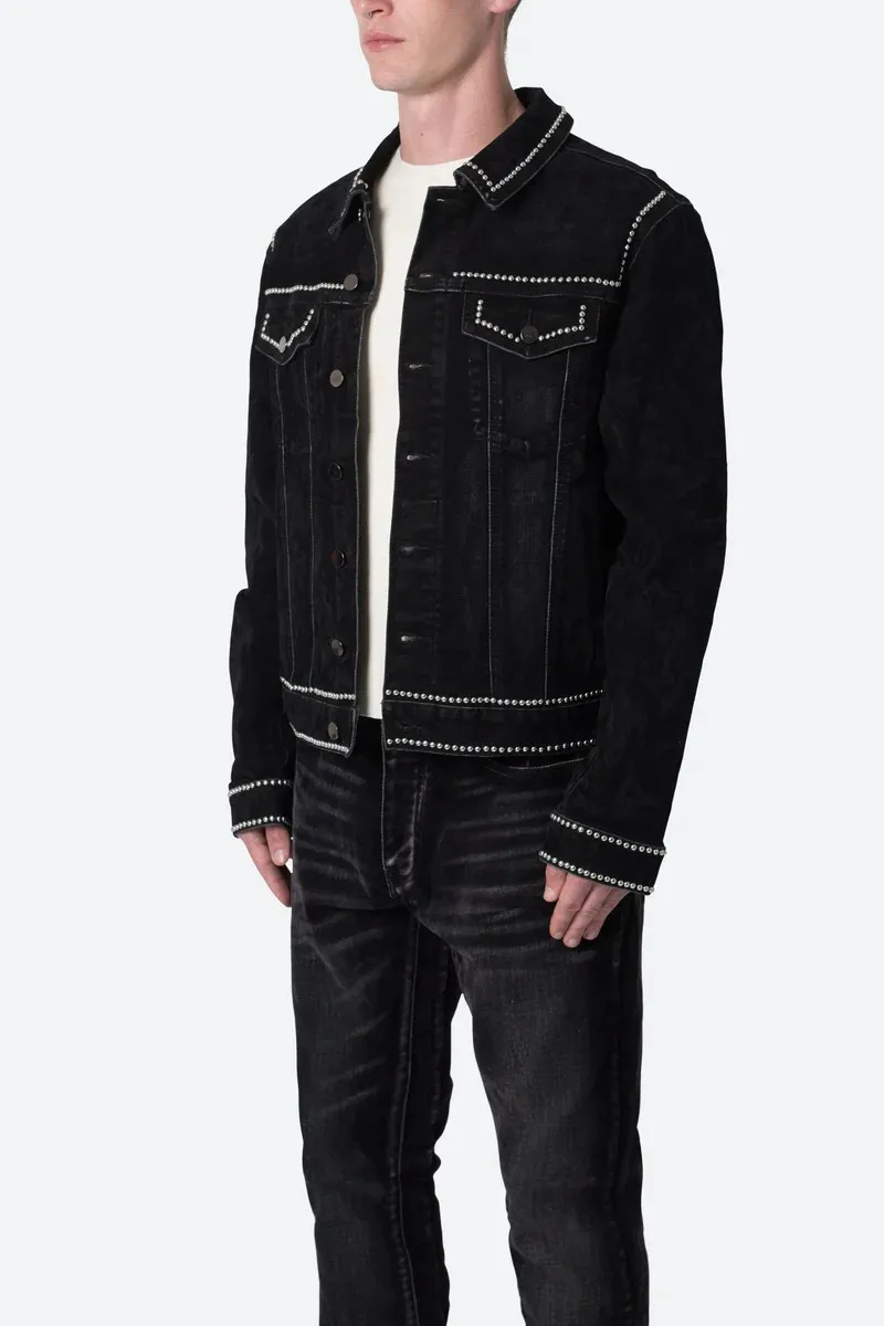 BLACK STUD EMBELLISHED DENIM JACKET