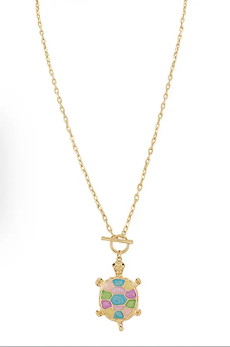 Turtle Pe Da Necklace