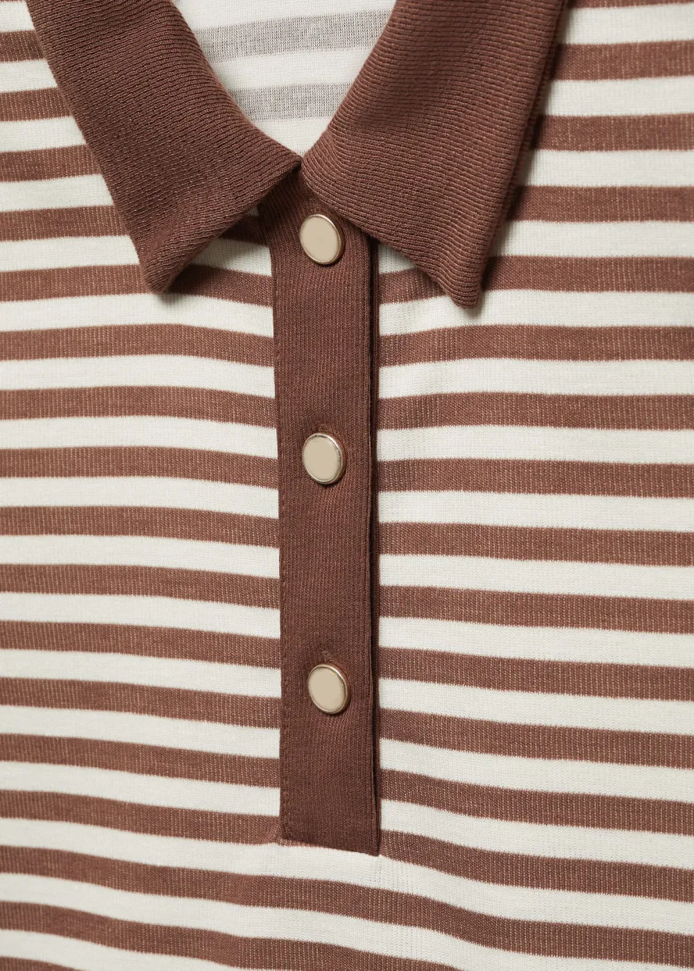 Button-down collar polo shirt