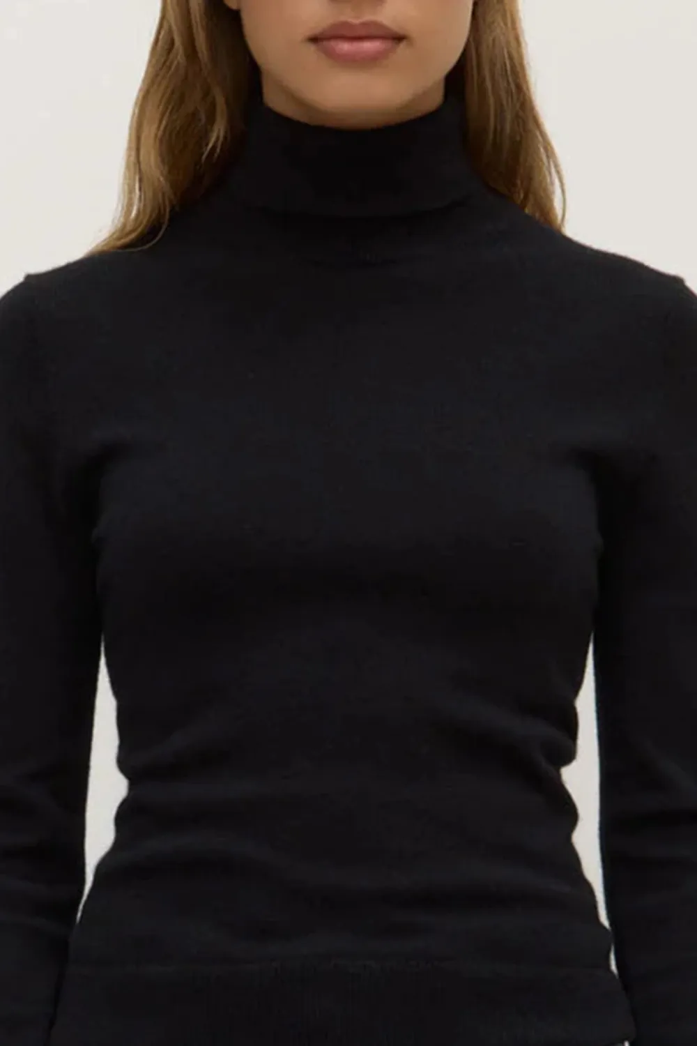 Durable High Necked Sweater