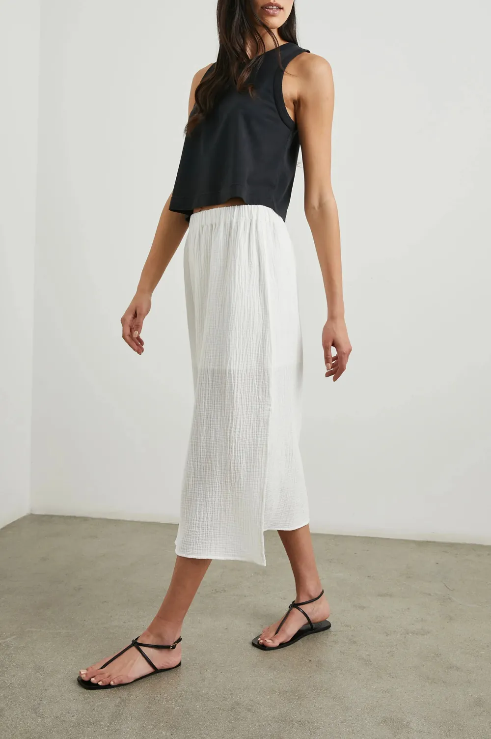 Women's Round-Neck Blouse