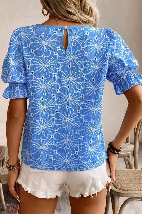 Relaxed Embroidered Floral Blouse