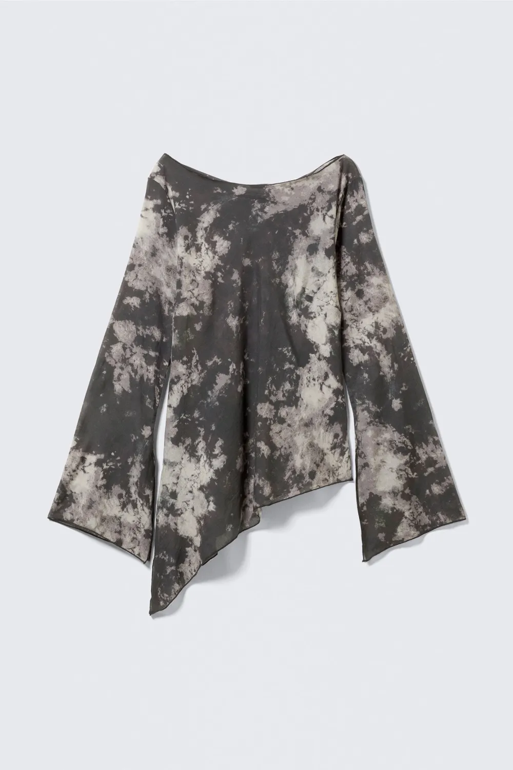 Asymmetric Hem Long Sleeve Blouse
