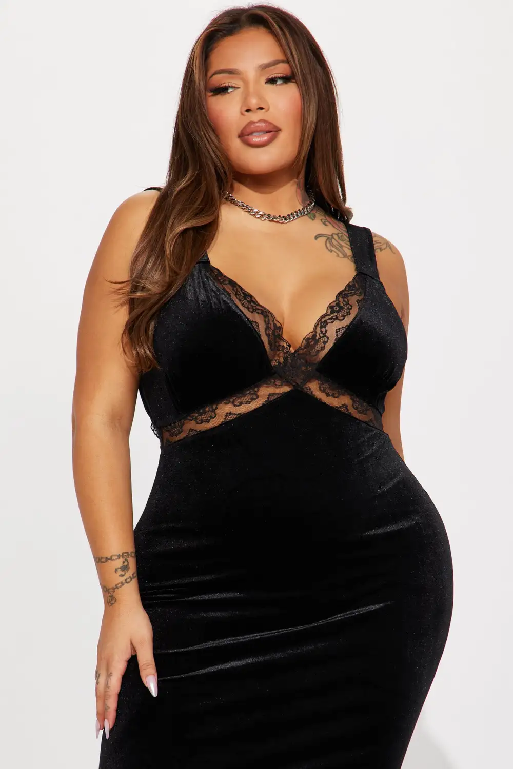 Bella Velvet Maxi Dress - Black