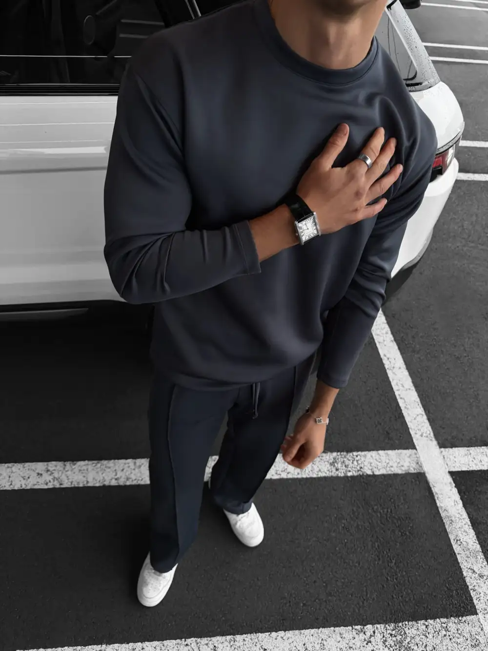 Everyday Relaxed Diver Inspired Sweatshirt