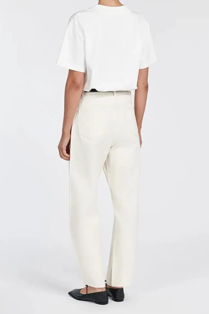 CREAM BARREL LEG JEAN