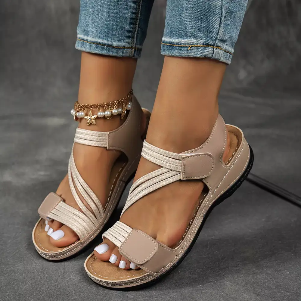 Everyday Wedge Open Sandals