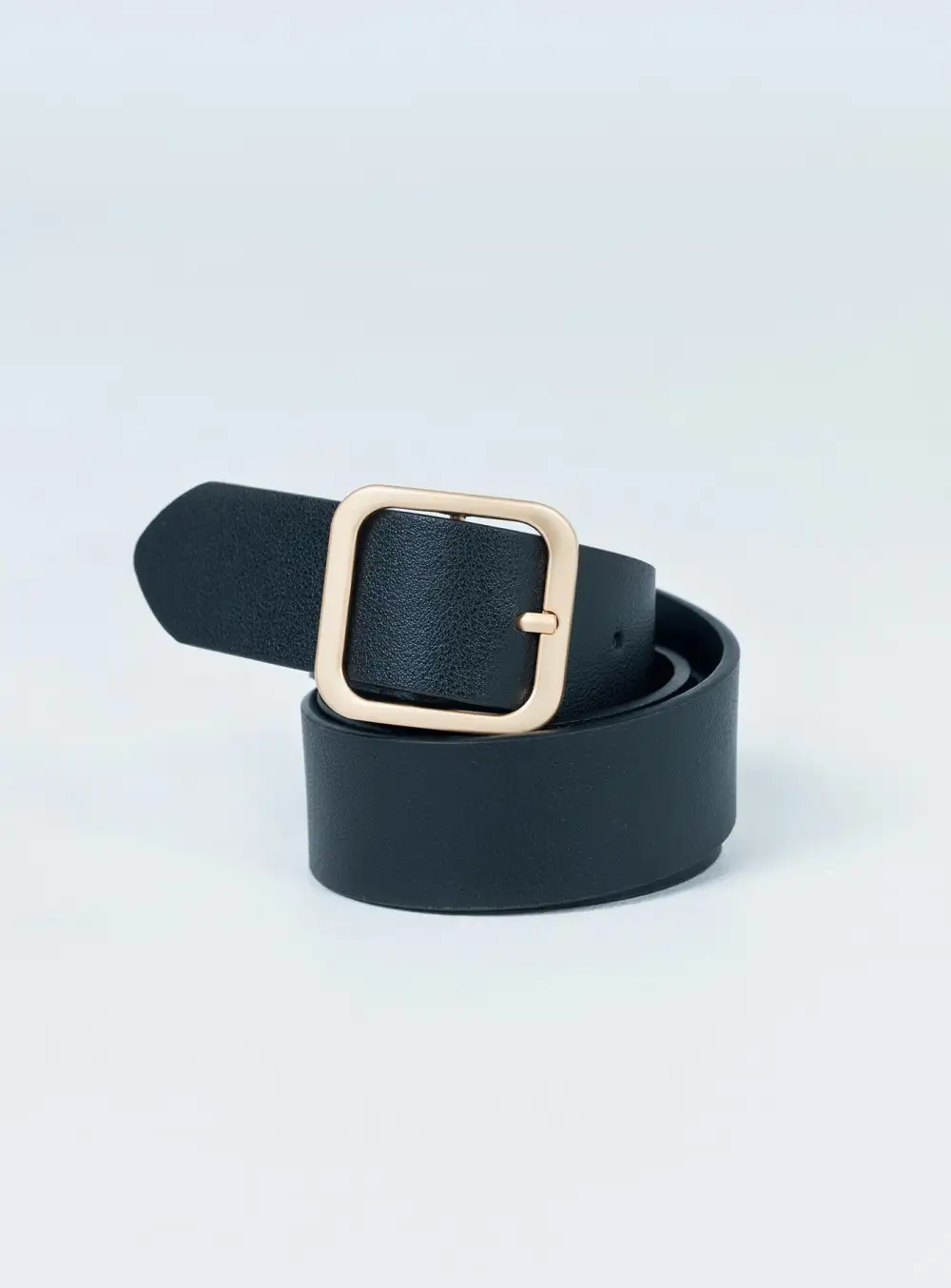 Buckle Faux Leather Refined Detail Belt
