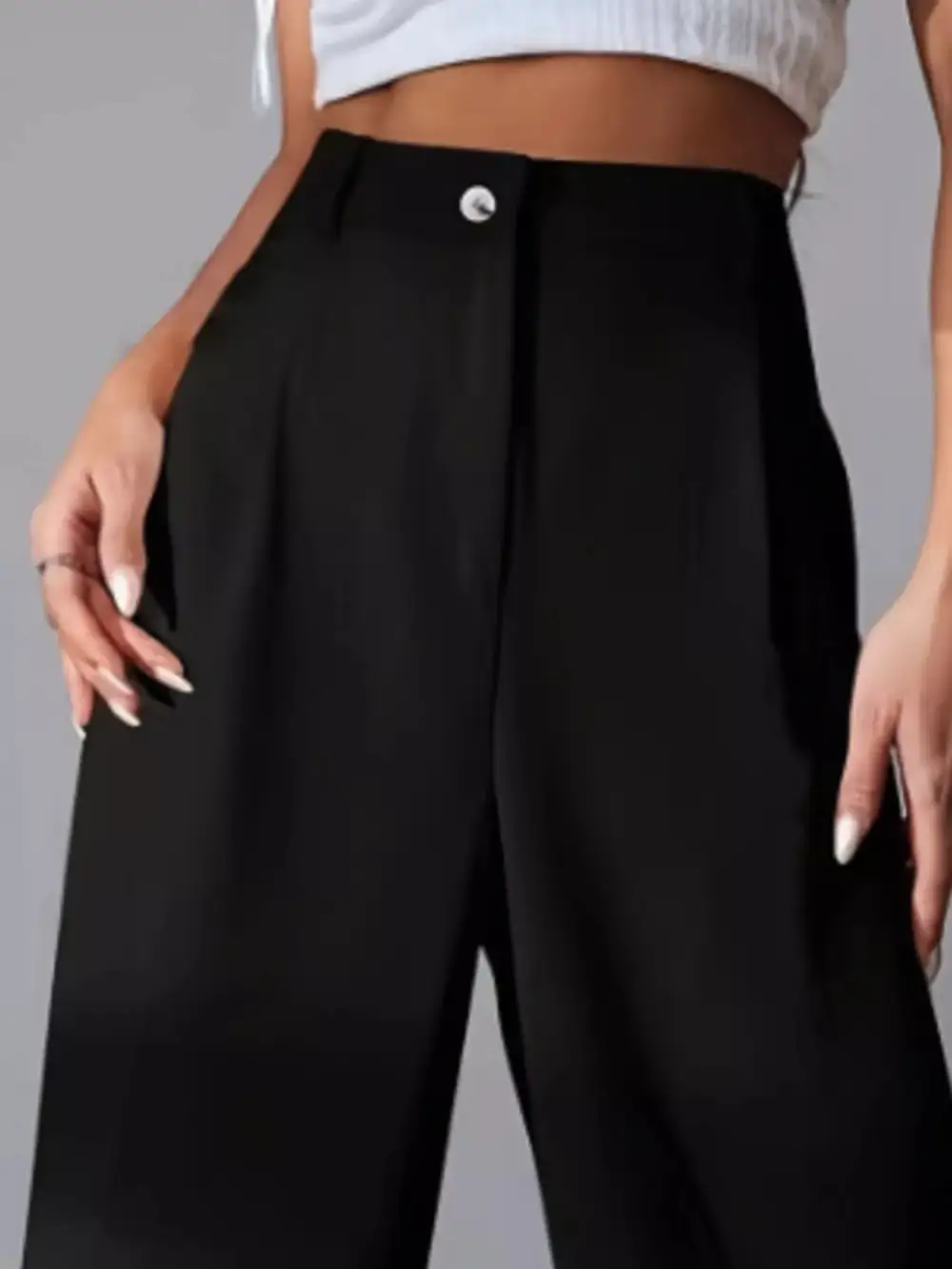 Relaxed Wide Leg Pleated Pants