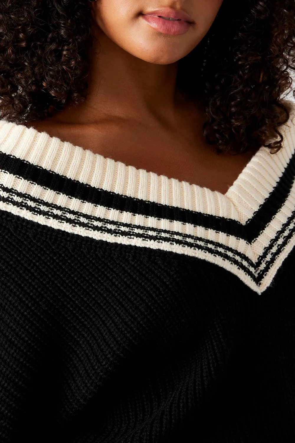 KNITTING PULLOVER BLACK