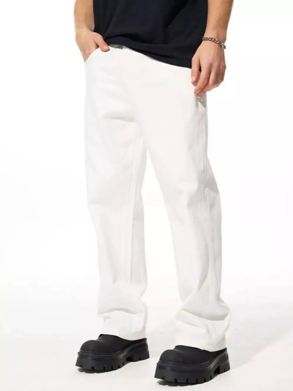 Relaxed Loose Fit Jeans
