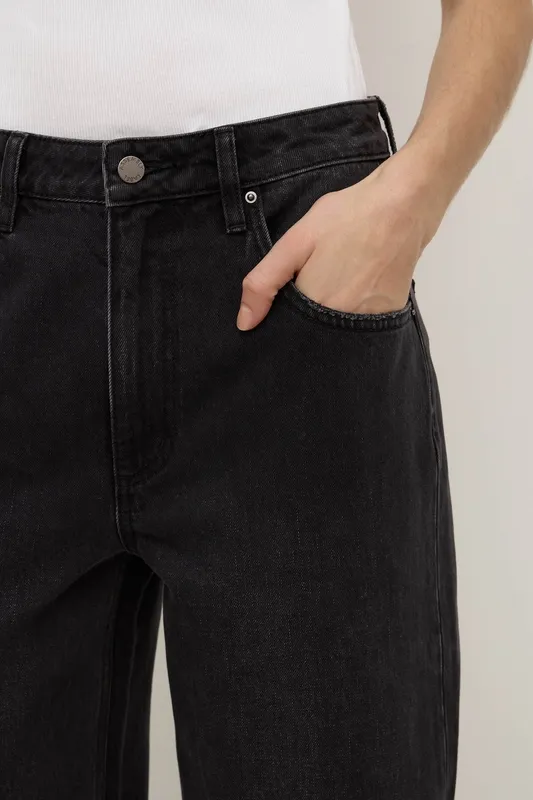 Faded Black Mid-Rise Curved-Leg Jeans