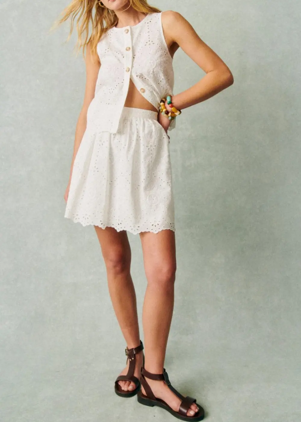 Solid Color Sleeveless Embroidered Top