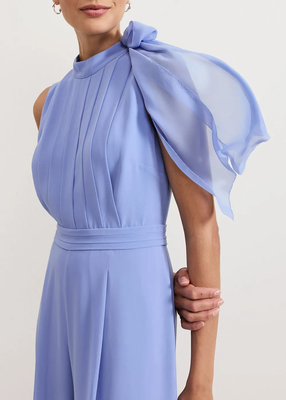 Elegant And Flowing Sleeveless Loose-Fitting Jumpsuit