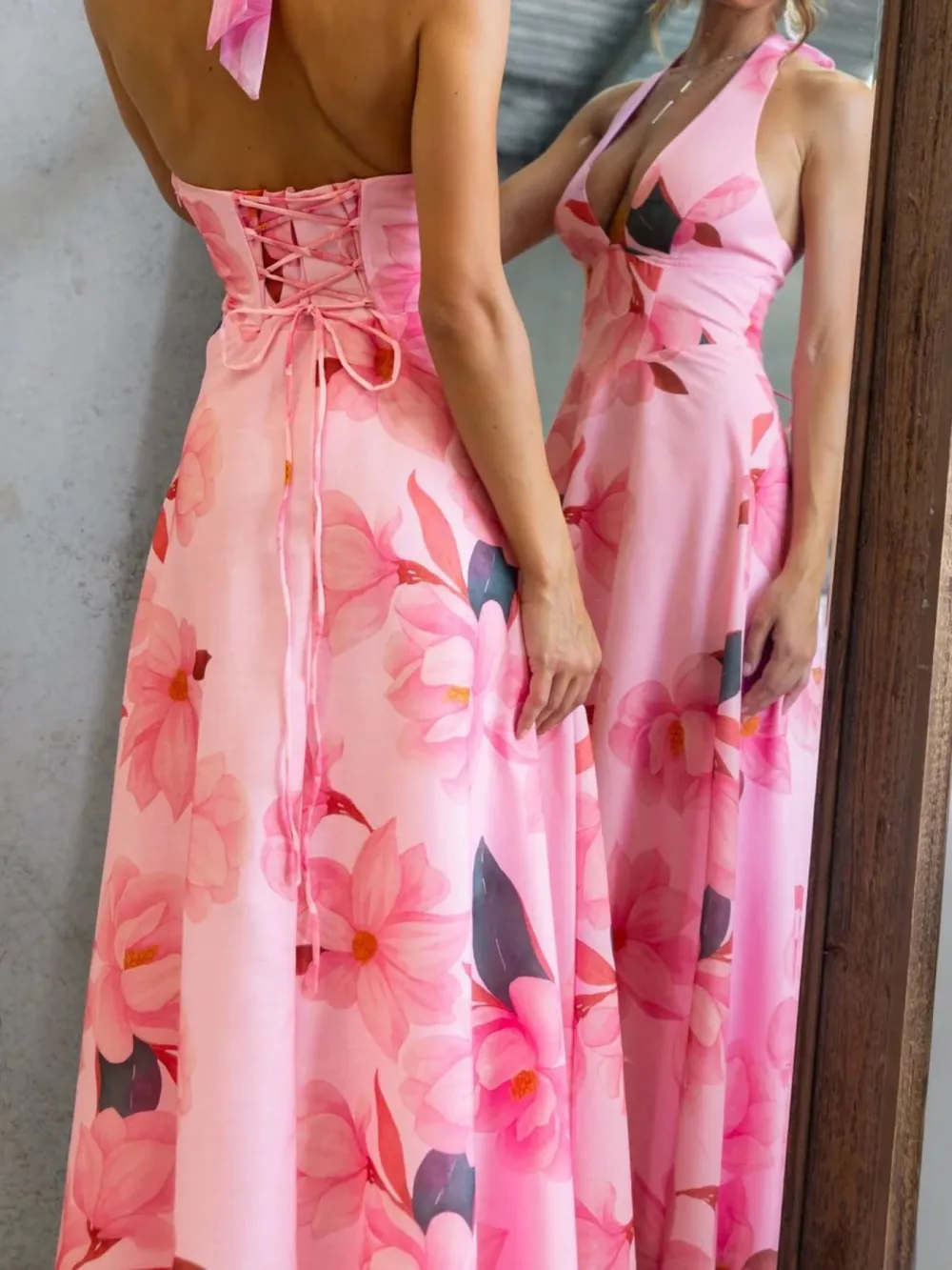 Clean Line Floral Printed Maxi Dress