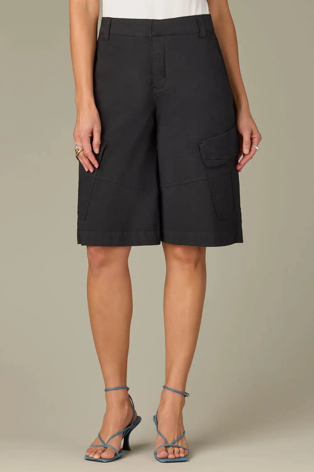 Relaxed Bermuda Shorts Wraparound Patch Pockets