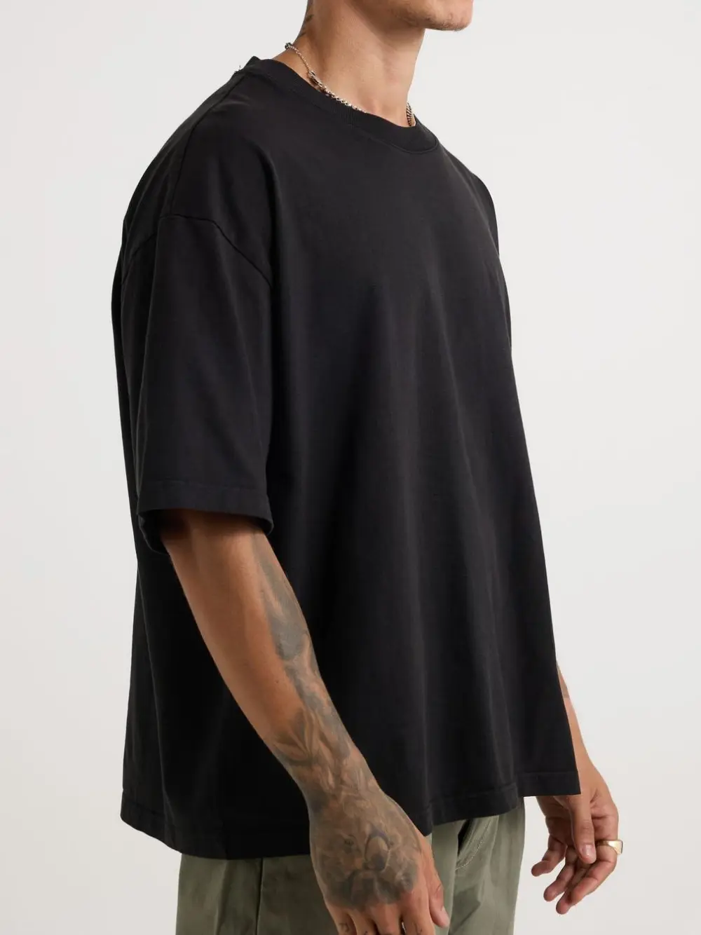 Simple Casual And Daily Black Tee