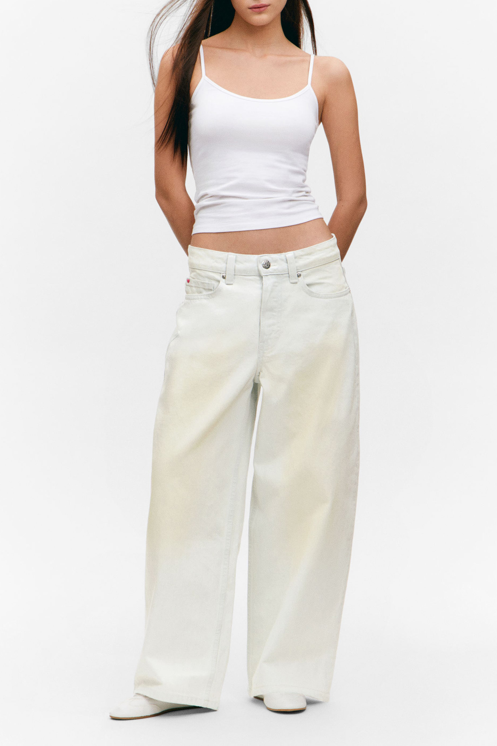 Low Rise Wide Leg Jeans