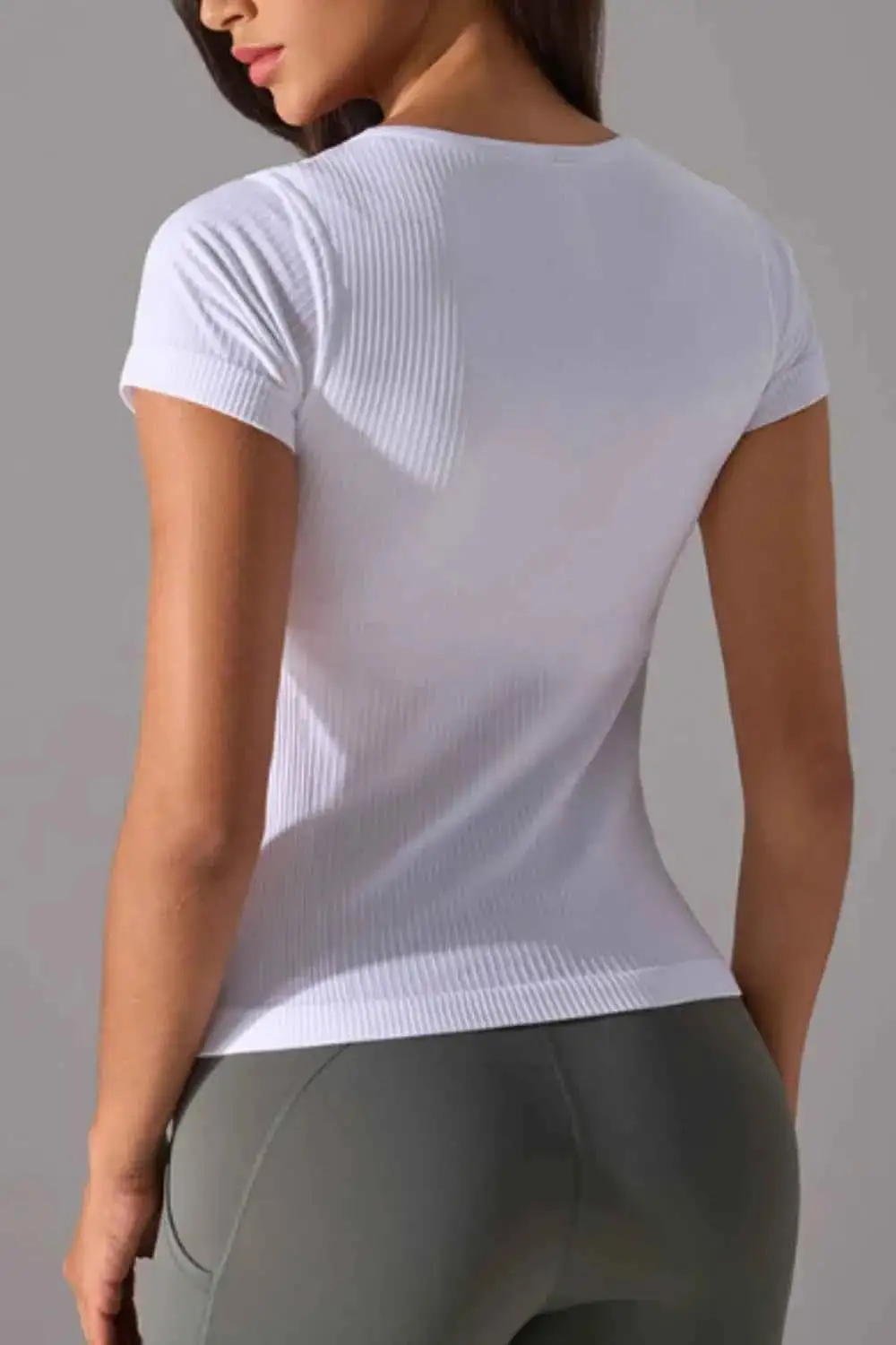 Square Neck Active T-Shirt with Detachable Chest Pads