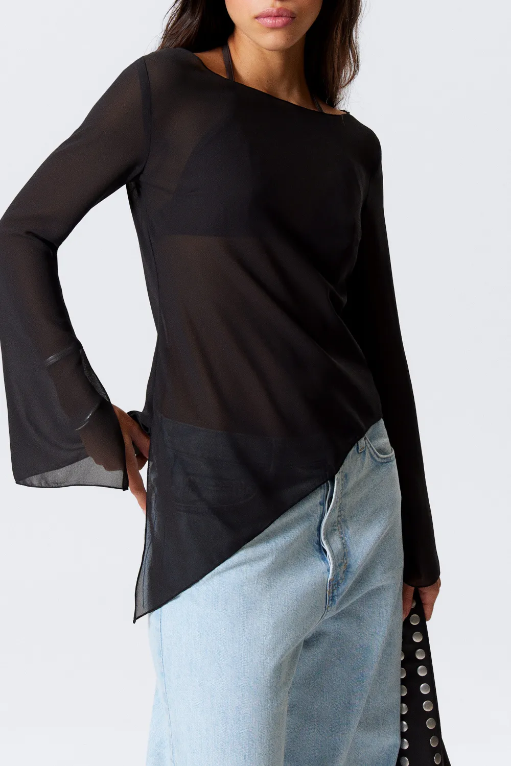 Asymmetric Hem Long Sleeve Blouse