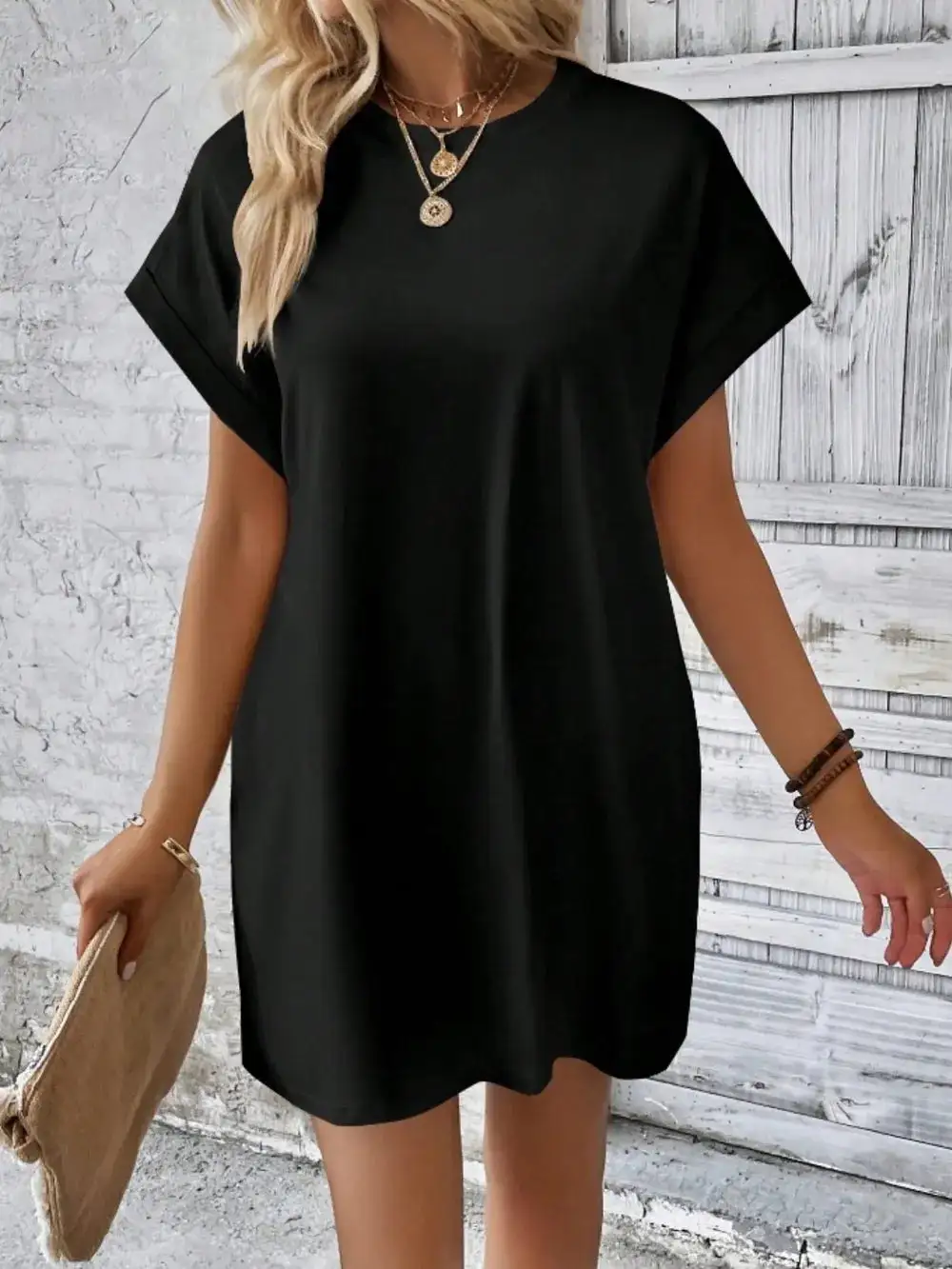 Relaxed Pocket Detail Round Neck Dress