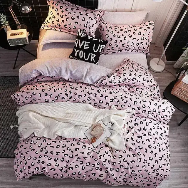 (Store Closing Sale) Duvet Cover Flat Bed Sheet Bedding Set