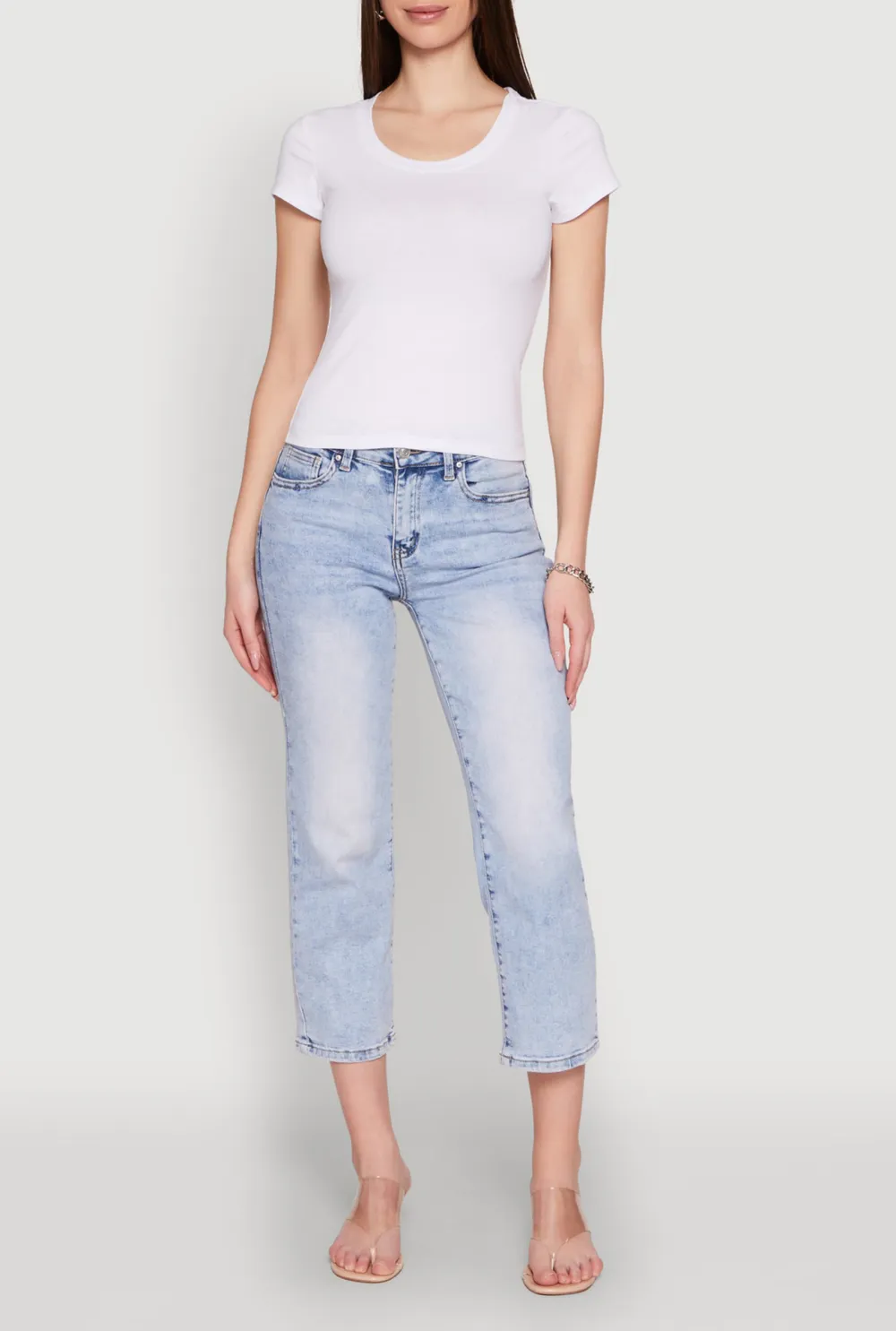 Fitted Round Neck Short Sleeved T-Shirt
