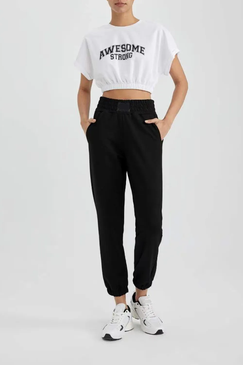 Black Standard Fit Jogger Sweatpants