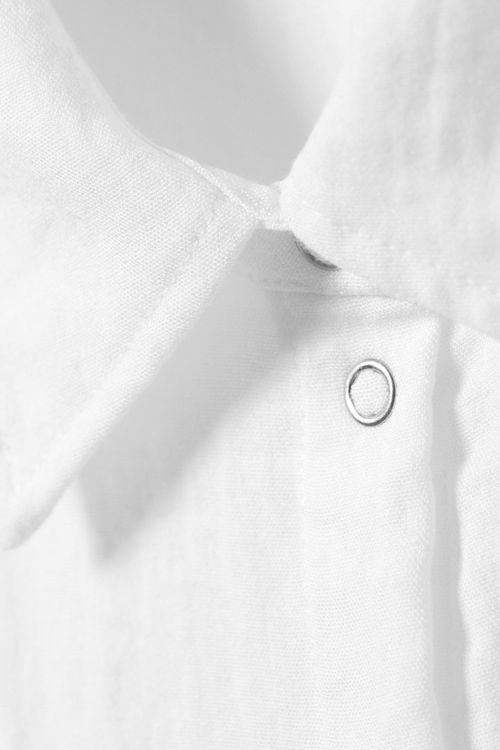 Snap Down Cap Sleeve Shirt