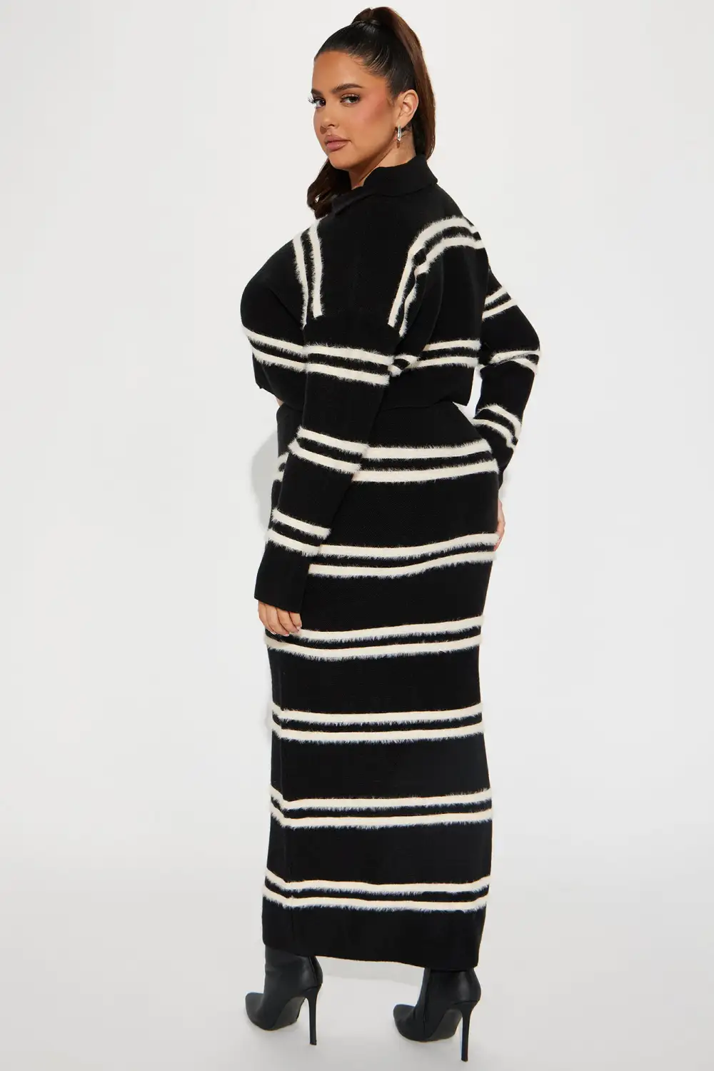 Making Plans Sweater Skirt Set - Black/White