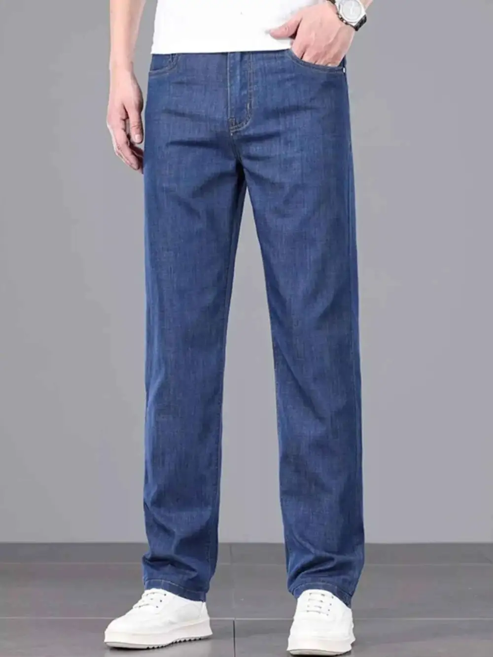 Wash Straight Leg Comfort Jeans