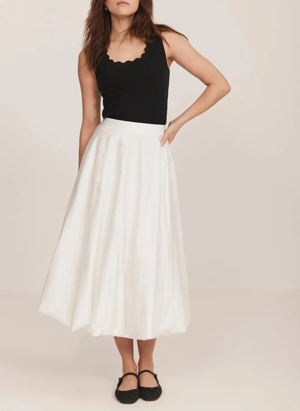 Casual Style Scallop Trim Vest