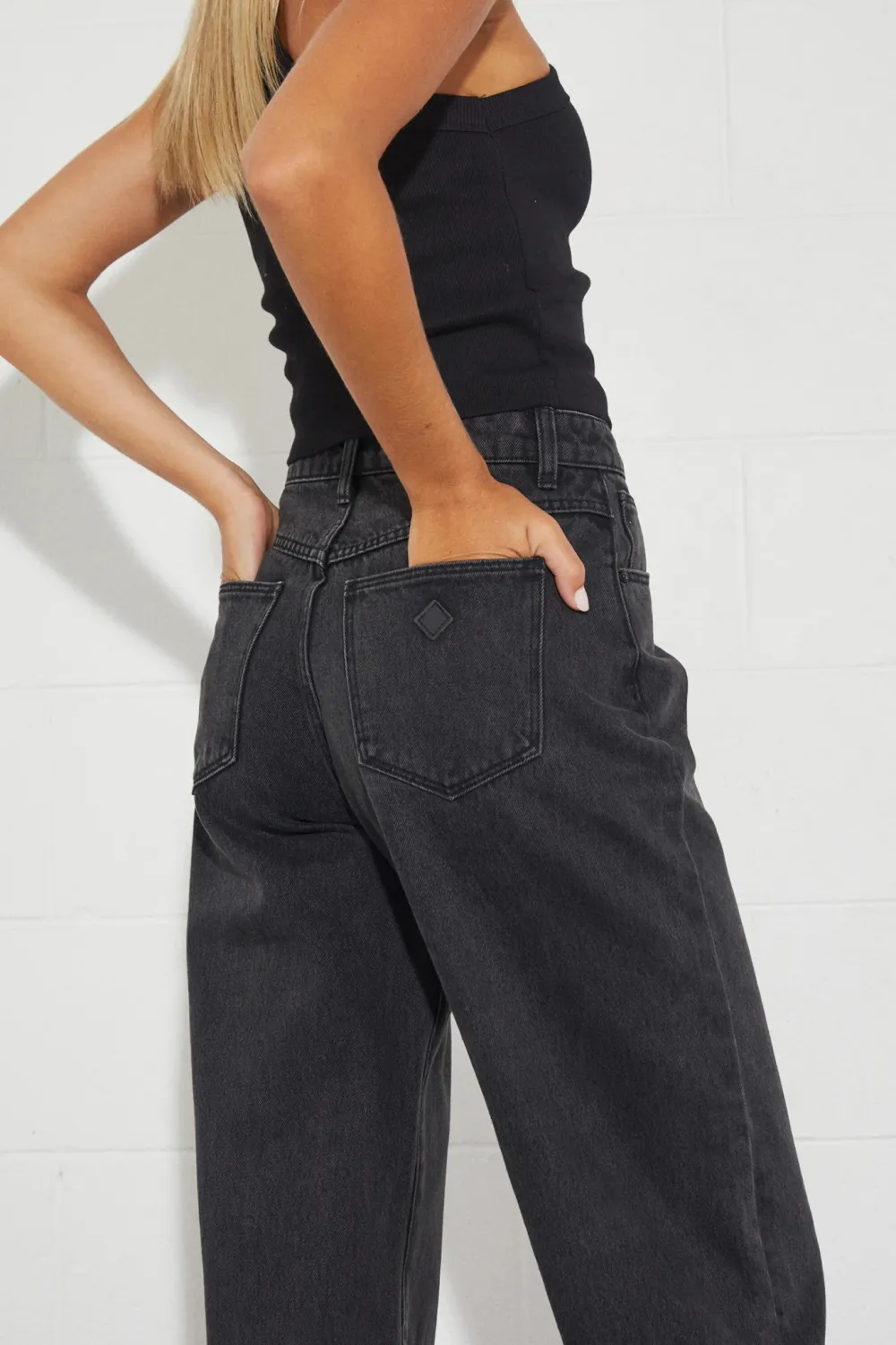 Super High Waisted Loose Jeans